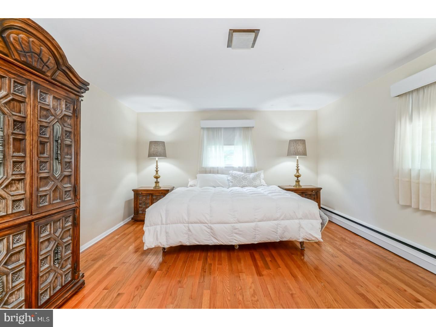 14 Oak Ridge Drive Haddonfield, NJ 08033 - Photo 17 of 23 Master Bedroom
