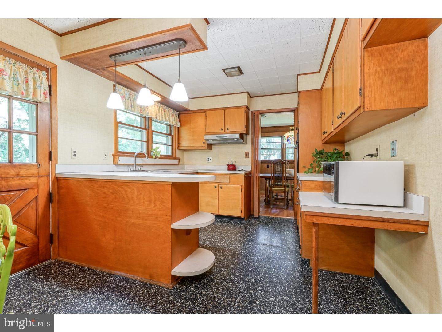 14 Oak Ridge Drive Haddonfield, NJ 08033 - Photo 10 of 23 Kitchen