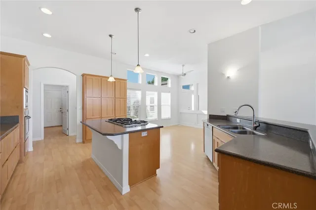 $2,499,000 | 158 Cecil Place, Costa Mesa, CA 92627