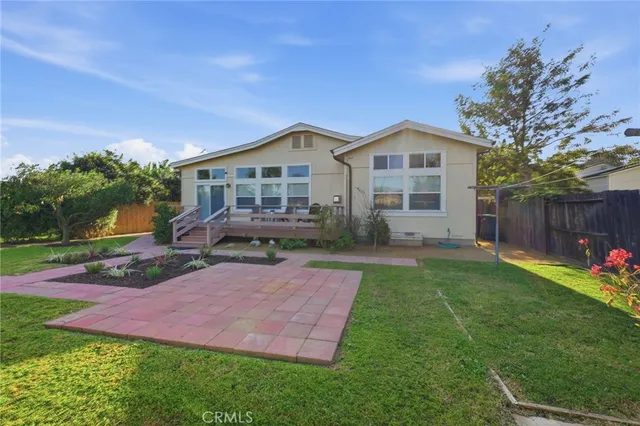 $2,499,000 | 158 Cecil Place, Costa Mesa, CA 92627