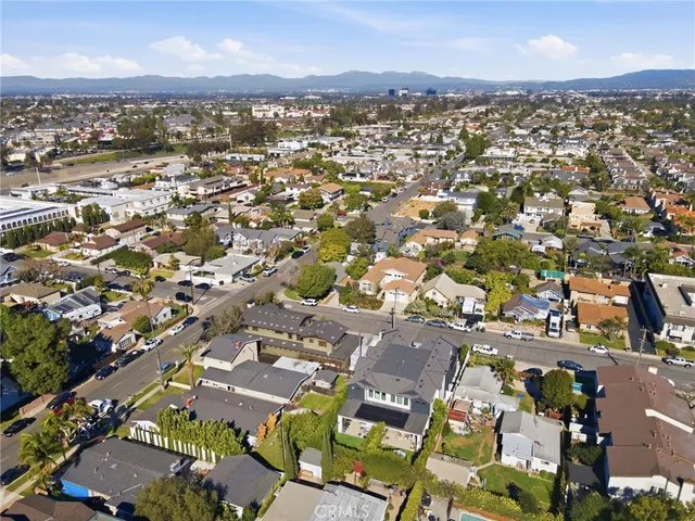 $2,499,000 | 158 Cecil Place, Costa Mesa, CA 92627
