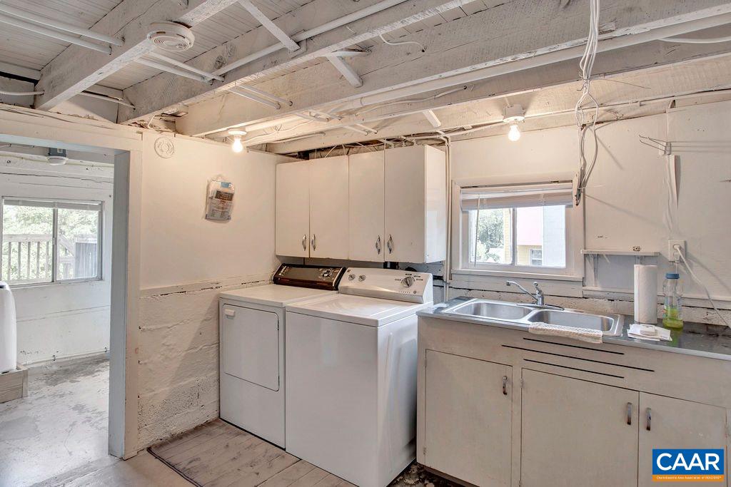 1602 Monticello Road, Unit A AND B Charlottesville, VA 22902 - Photo 17 of 50 Gallery Image 17