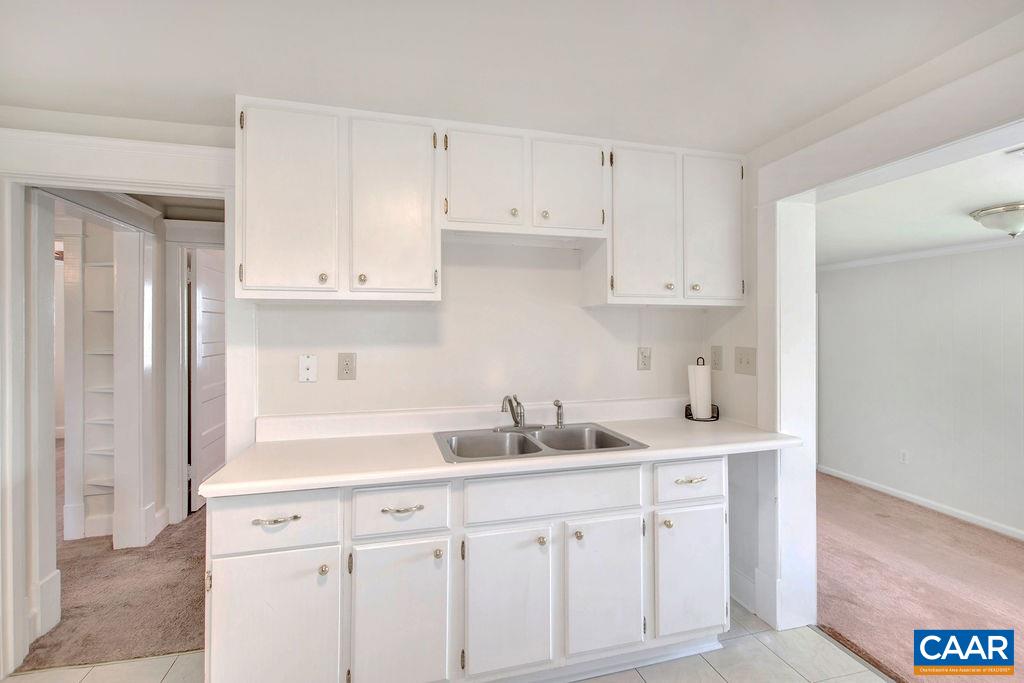 1602 Monticello Road, Unit A AND B Charlottesville, VA 22902 - Photo 8 of 50 Gallery Image 8