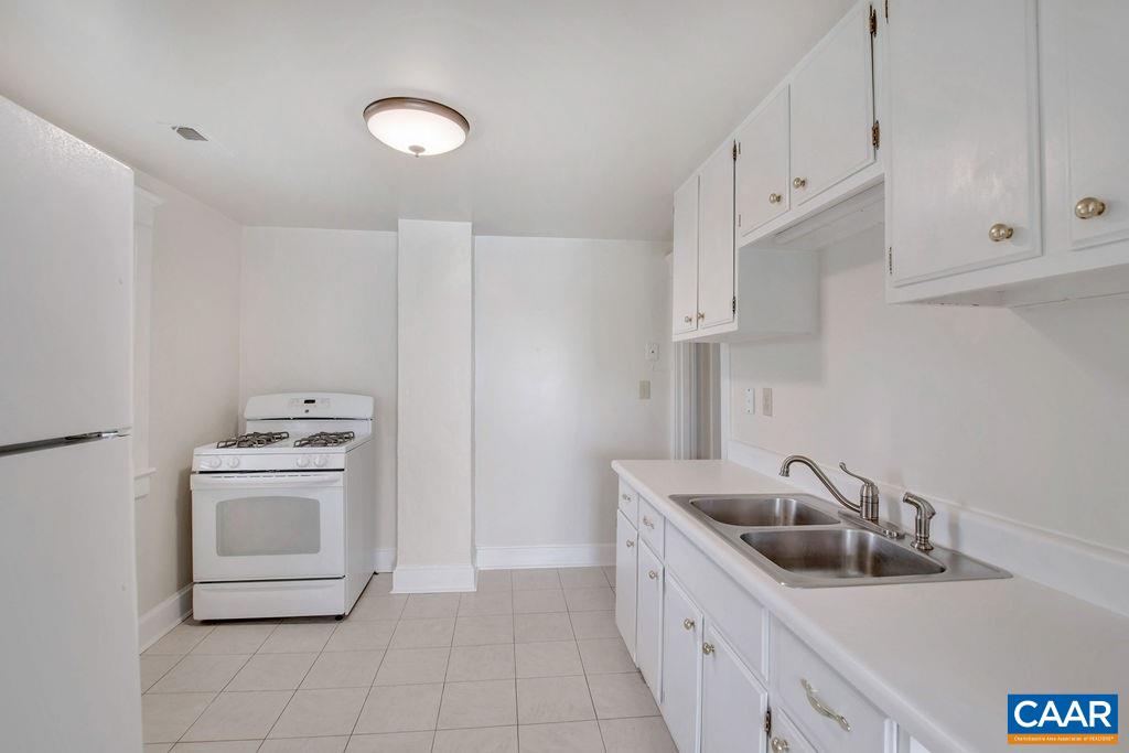 1602 Monticello Road, Unit A AND B Charlottesville, VA 22902 - Photo 9 of 50 Gallery Image 9