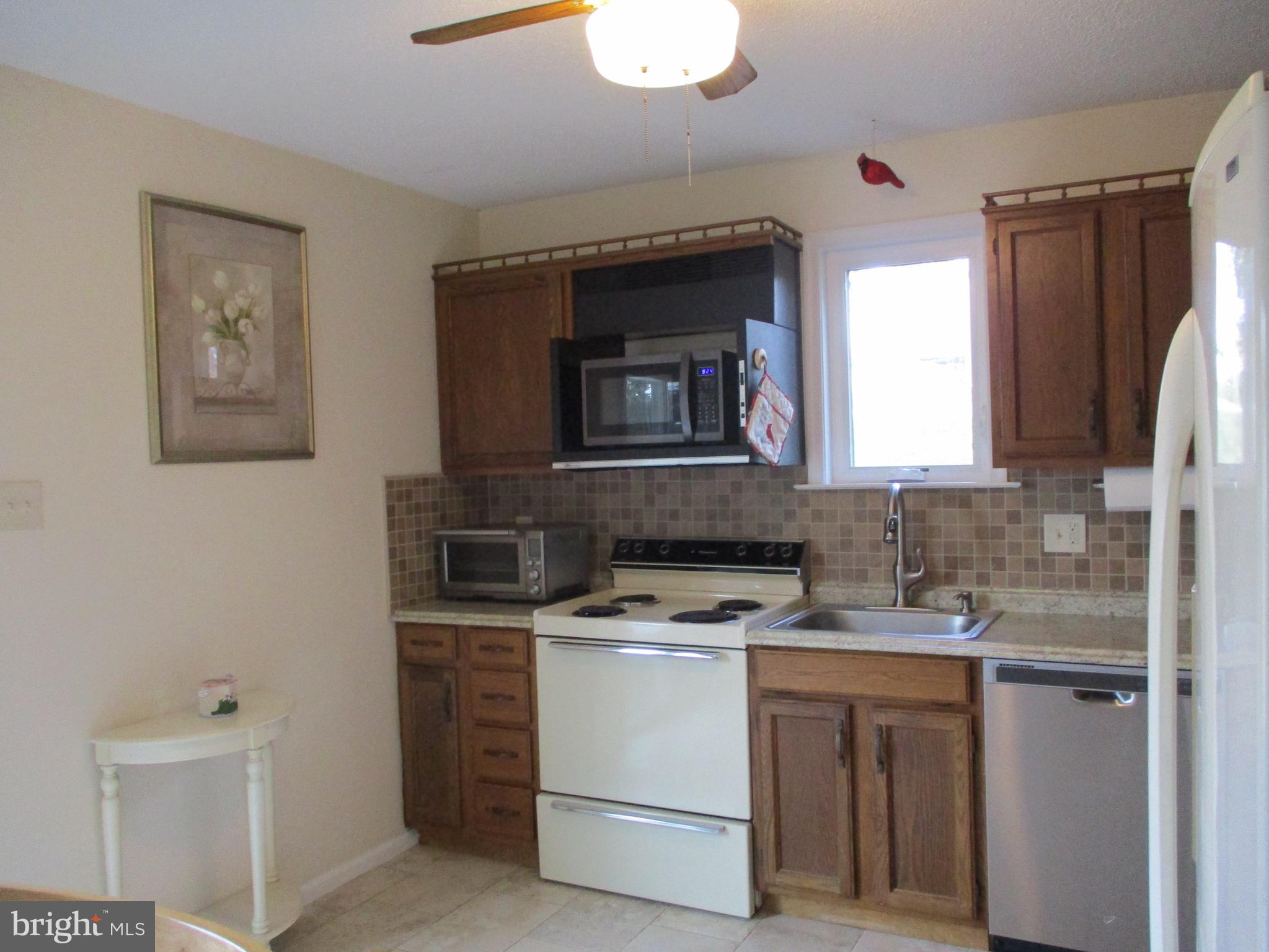 490 Highland Road Red Lion, PA 17356 - Photo 5 of 35 Gallery Image 5