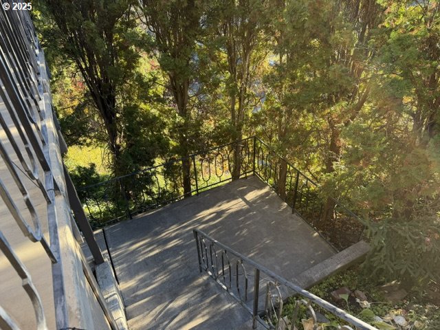 681 College Street Milton Freewater, OR 97862 - Photo 24 of 27 a view of a forest from balcony