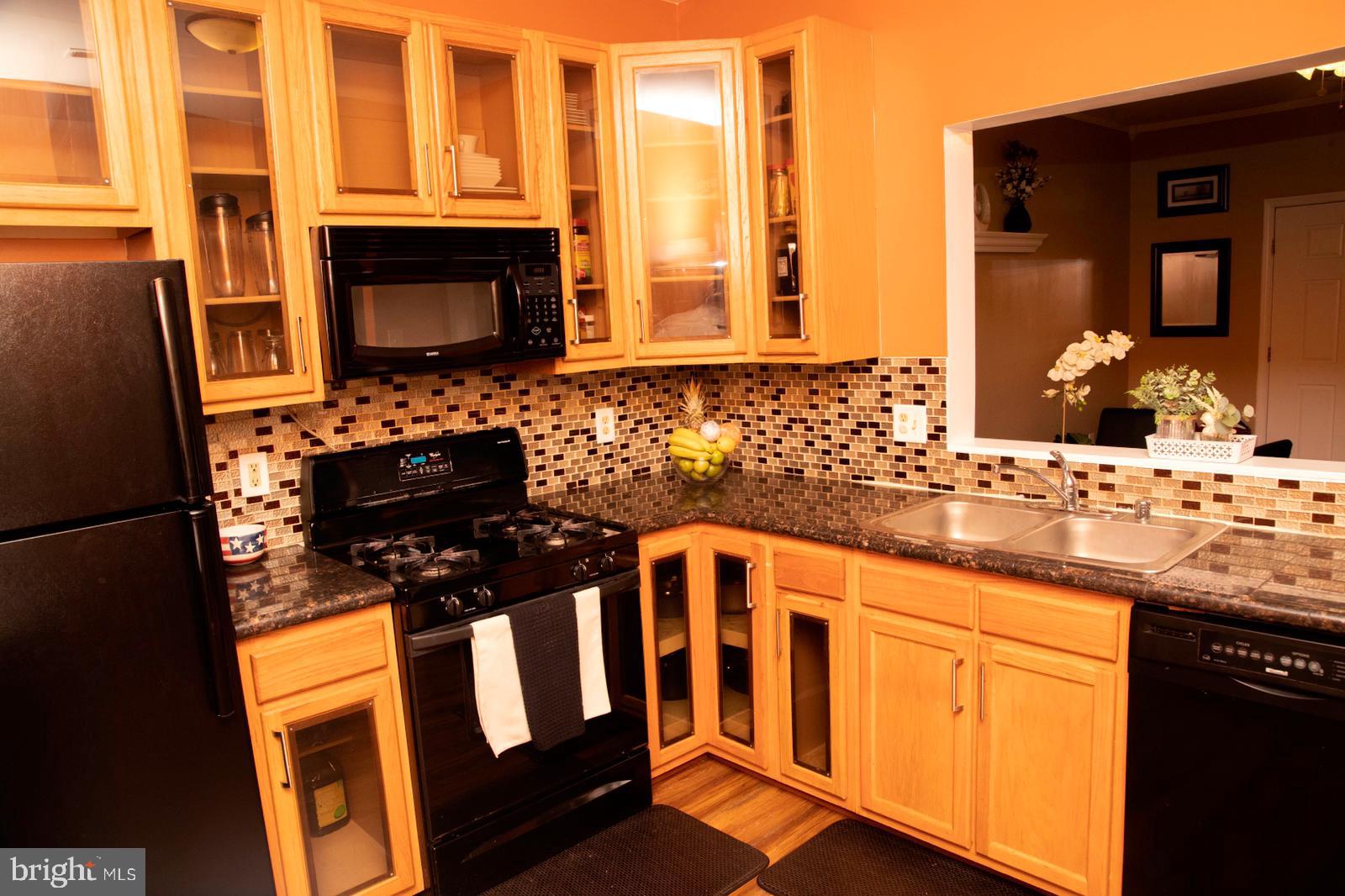 2003 Roff Point Court Odenton, MD 21113 - Photo 10 of 29 Gallery Image 10