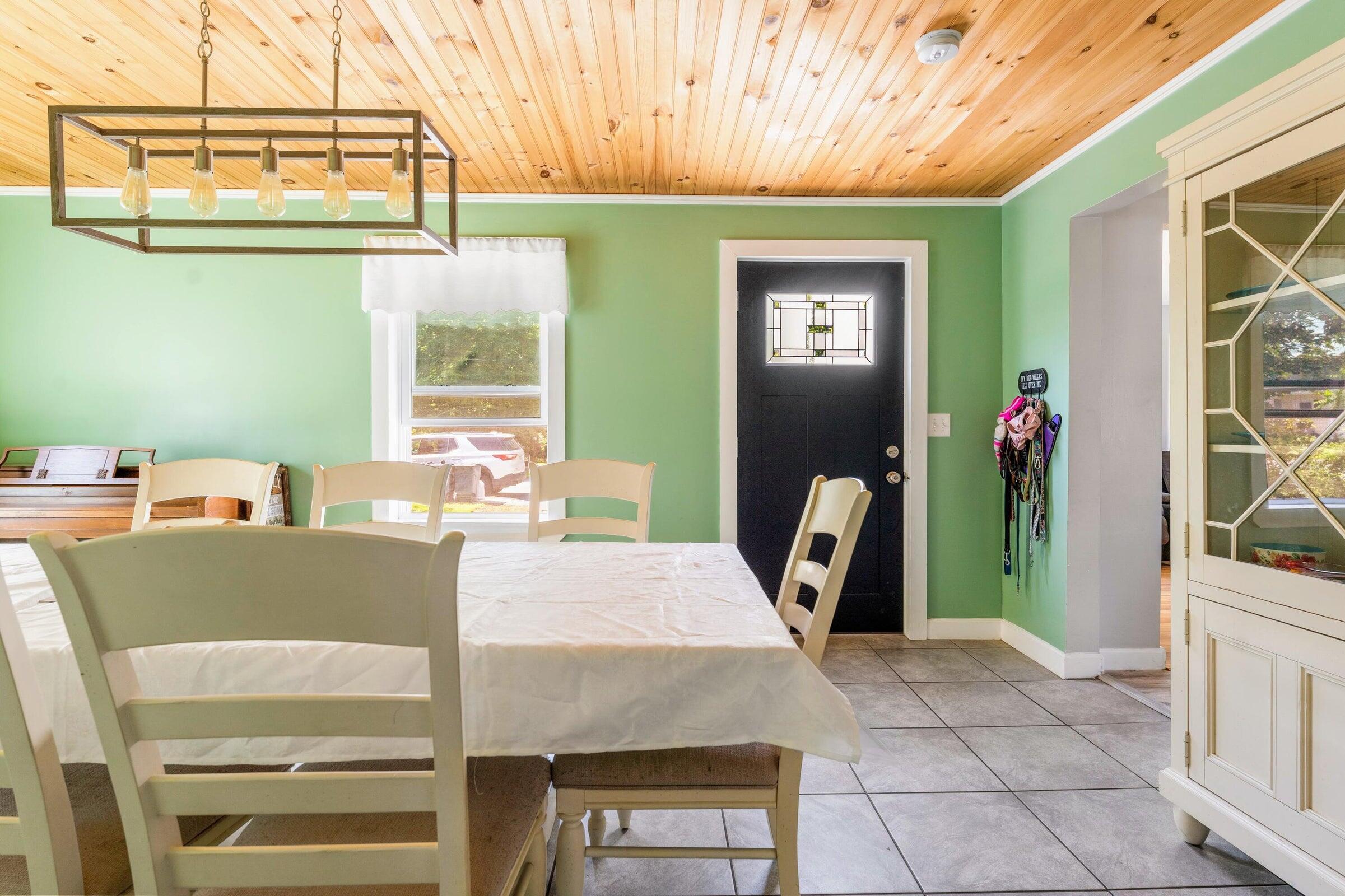 35 Mayflower Road Augusta, ME 04330 - Photo 17 of 55 20230623020414418409000000-o