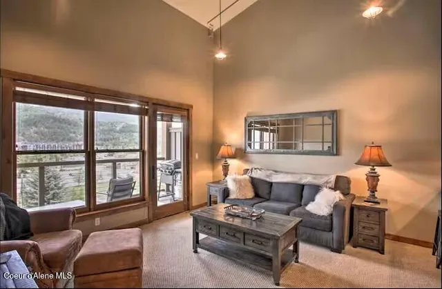 $229,900 | 834 Mc Kinley Avenue West, Unit 403, Kellogg, ID 83837