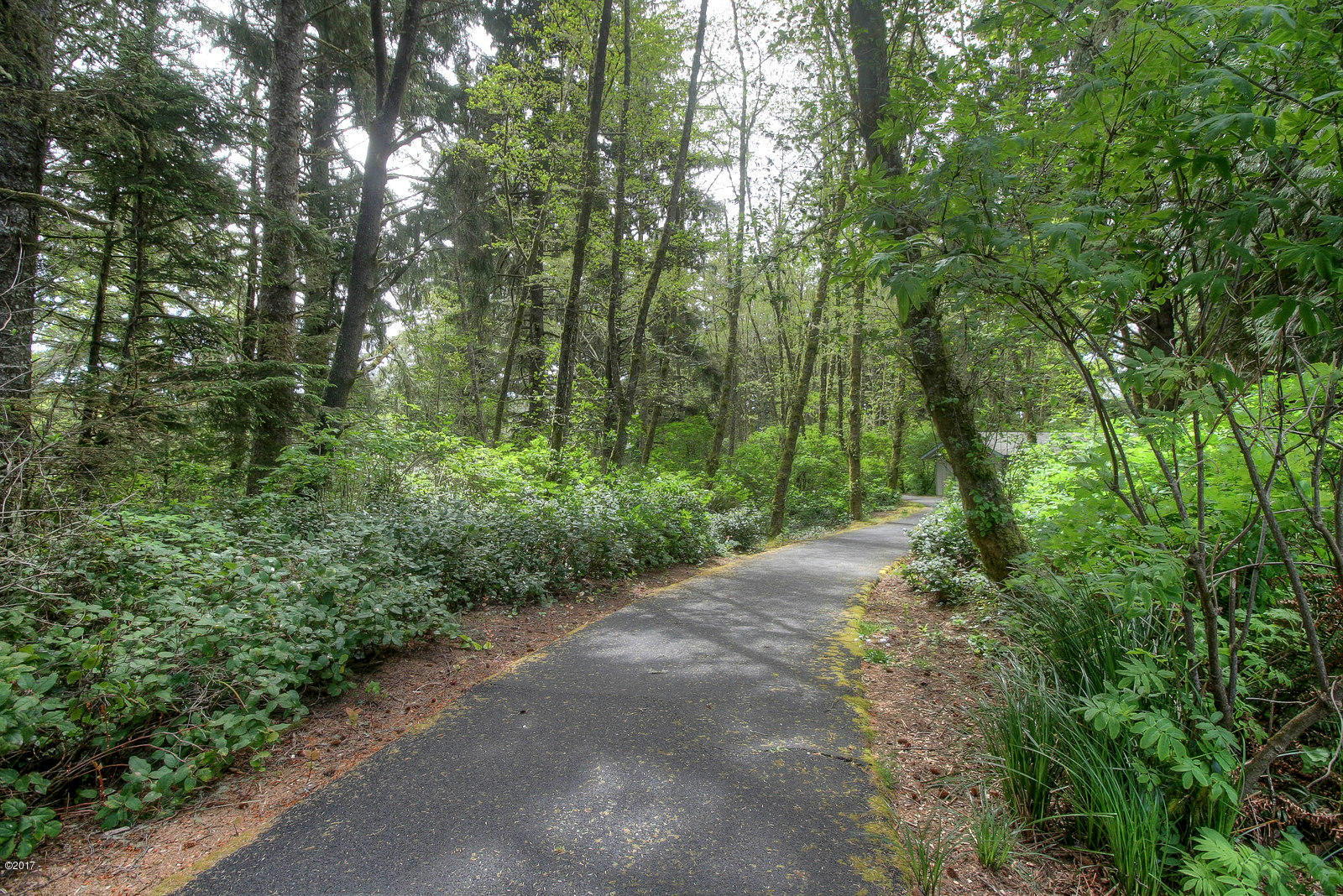 450 Edgewater Depoe Bay, OR 97341 - Photo 51 of 51 Paved Trails
