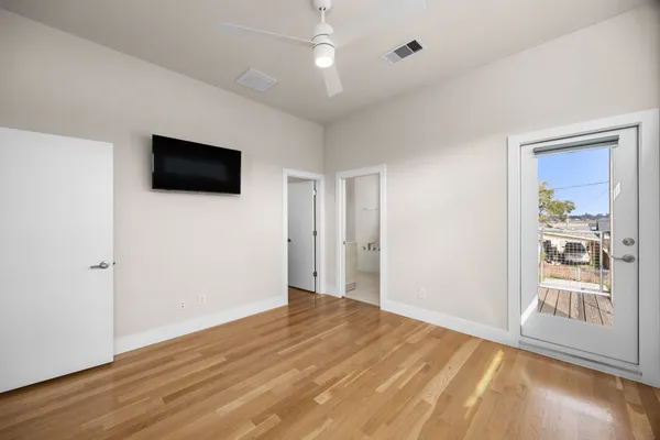 $2,375 | 4618 Nichols Street, Unit B, Houston, TX 77020