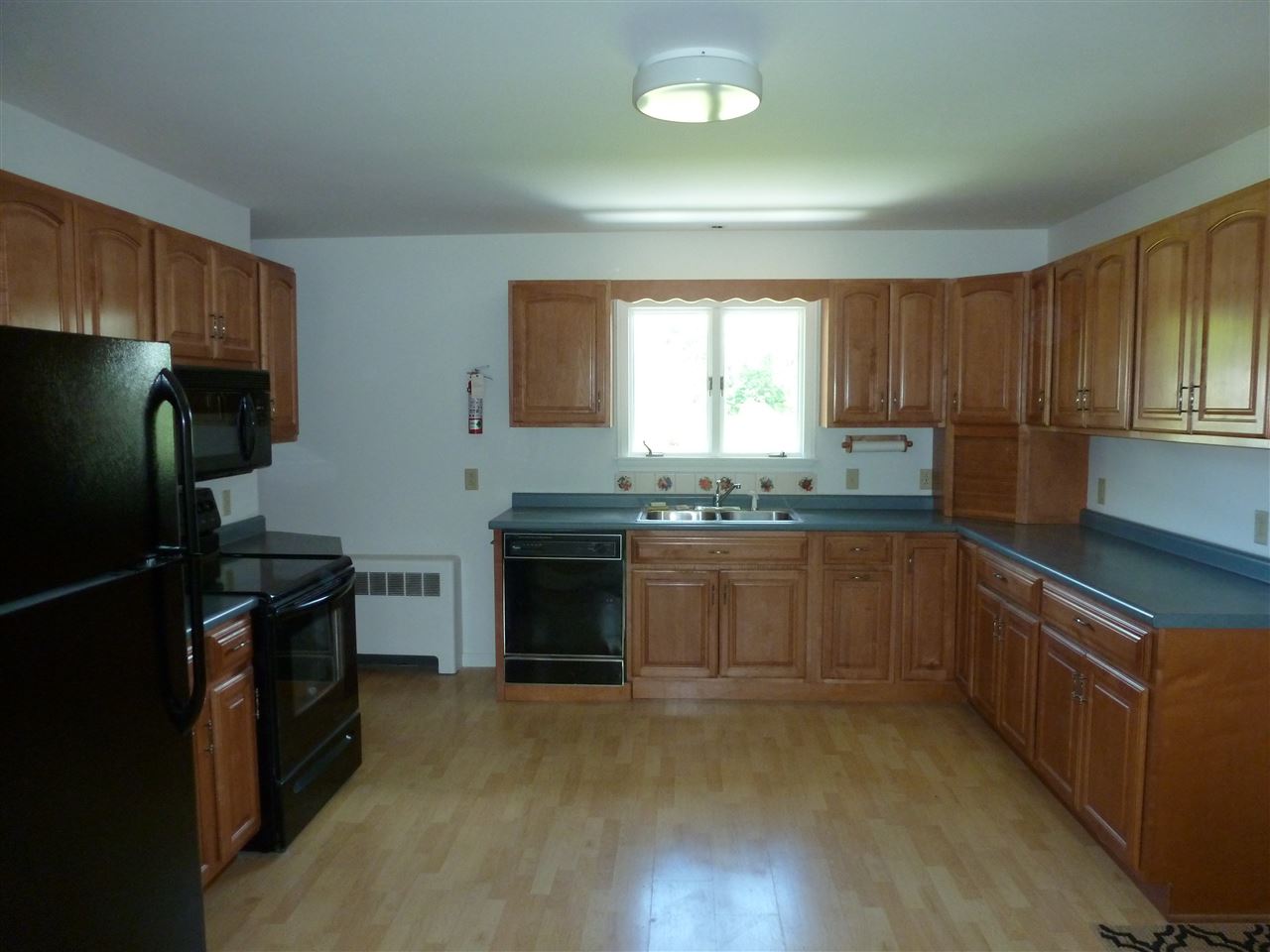 210 West Road Vernon, VT 05354 - Photo 5 of 19 Gallery Image 5