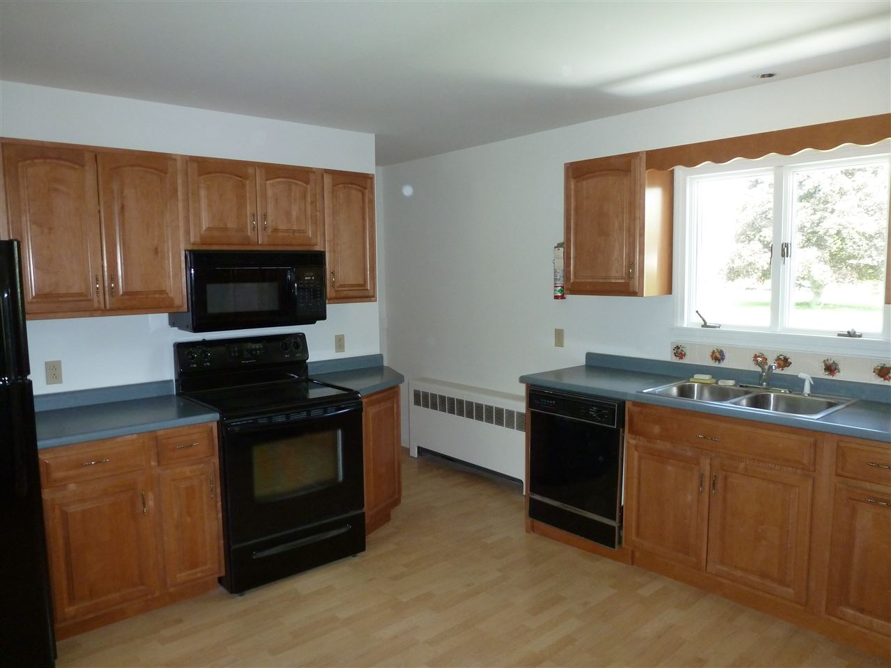 210 West Road Vernon, VT 05354 - Photo 6 of 19 Gallery Image 6