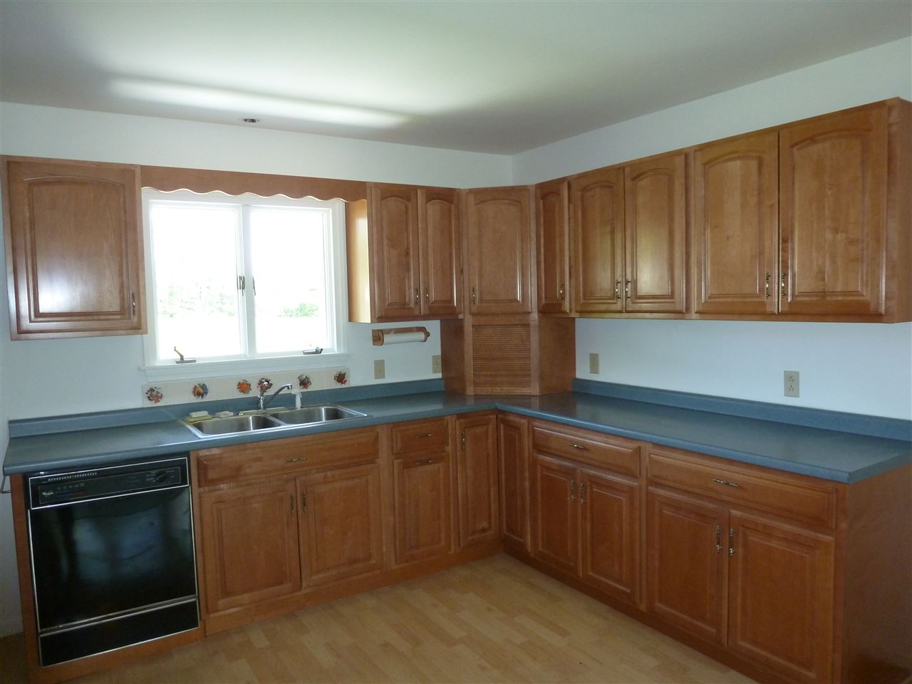 210 West Road Vernon, VT 05354 - Photo 7 of 19 Gallery Image 7