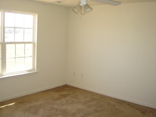 110 Nates Berry Road Anderson, SC 29624 - Photo 5 of 6 Gallery Image 5