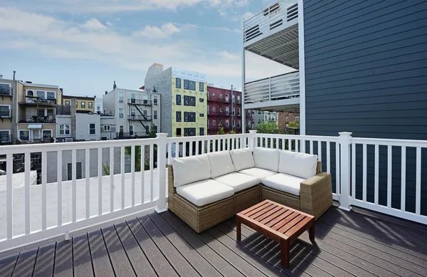 $4,100 | 413 Jefferson Street, Unit 2, Hoboken, NJ 07030