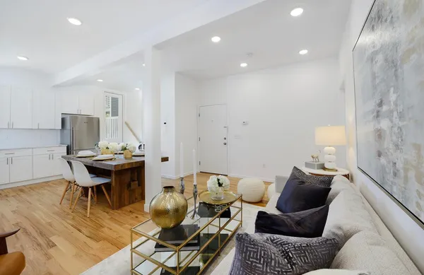 $4,100 | 413 Jefferson Street, Unit 2, Hoboken, NJ 07030