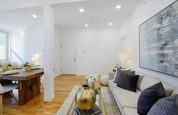 $4,100 | 413 Jefferson Street, Unit 2, Hoboken, NJ 07030