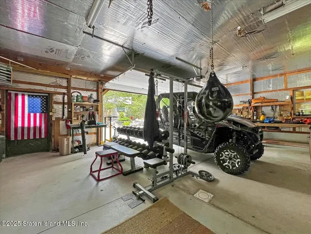 $799,969 | 134 Split Rock Road, Dingmans Ferry, PA 18328