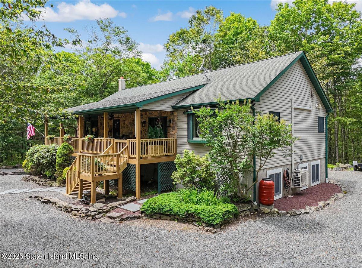 134 Split Rock Road Dingmans Ferry, PA 18328 - Photo 75 of 84 front