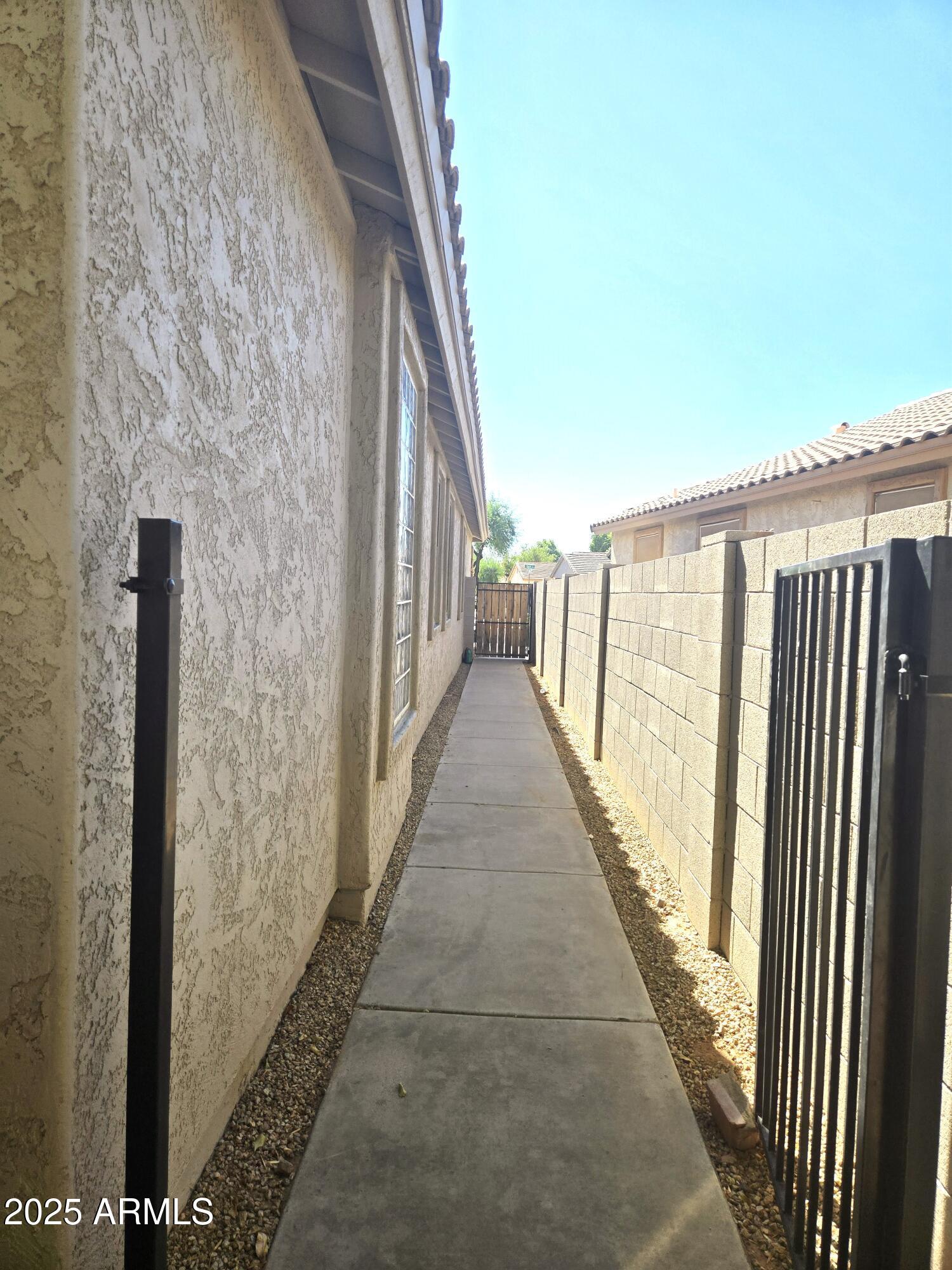 1187 South Hazel Street Gilbert, AZ 85296 - Photo 50 of 50 a view of a balcony with wooden floor