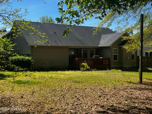 $1,900 | 106 Dunwoody Drive, Jacksonville, NC 28546