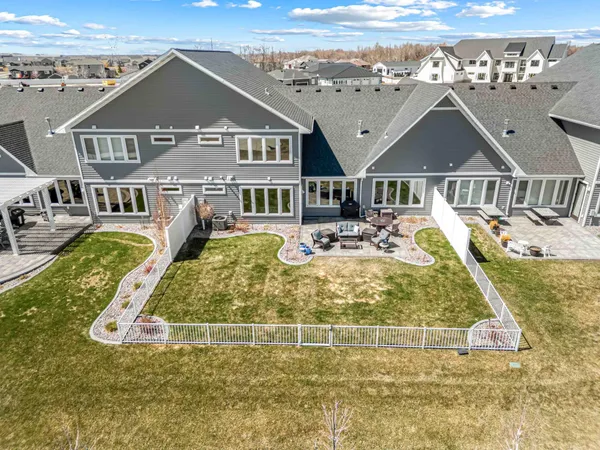 $949,900 | 5900 31st Street South, Fargo, ND 58104
