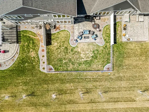 $949,900 | 5900 31st Street South, Fargo, ND 58104