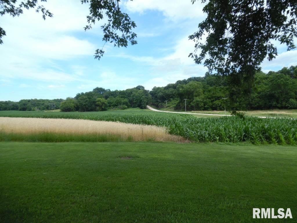 4608 Hazel Road Fulton, IL 61252 - Photo 11 of 16 Gallery Image 11