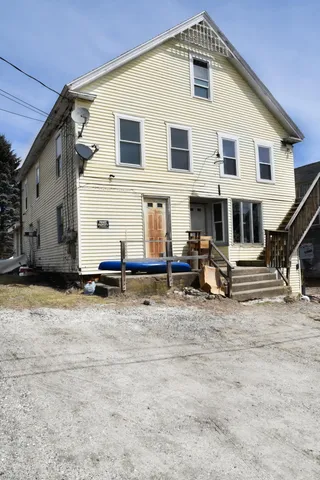 $155,000 | 42 Front Street, Sumner, ME 04292