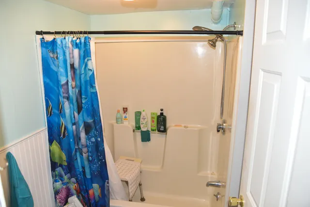 $155,000 | 42 Front Street, Sumner, ME 04292