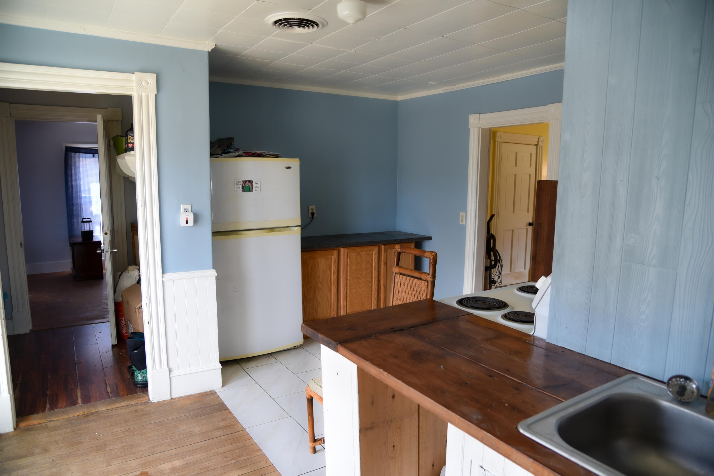 42 Front Street Sumner, ME 04292 - Photo 3 of 18 DSC_8886