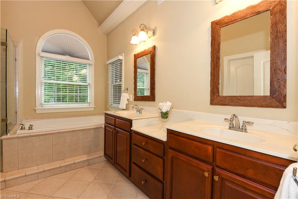 2170 Rossmore Road Clemmons, NC 27012 - Photo 36 of 44 Gallery Image 36