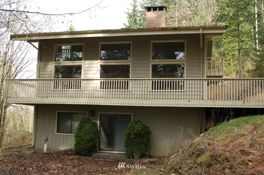 8406 North Pass Road Sumas, WA 98295 - Photo 3 of 15