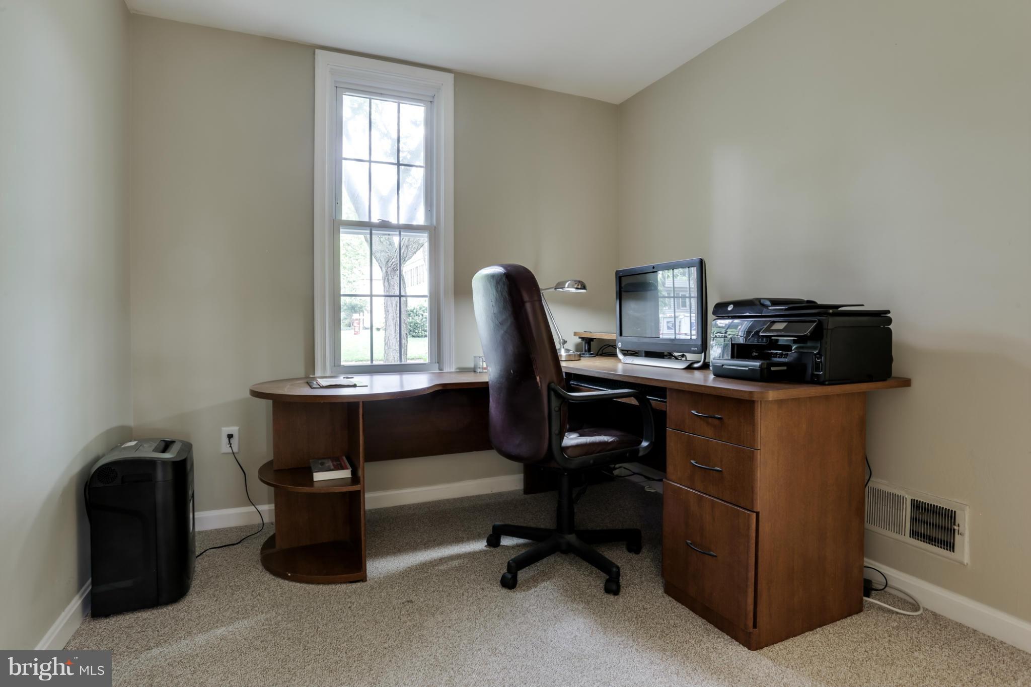 9235 Log Chain Road Columbia, MD 21045 - Photo 12 of 30 Den/office off family room