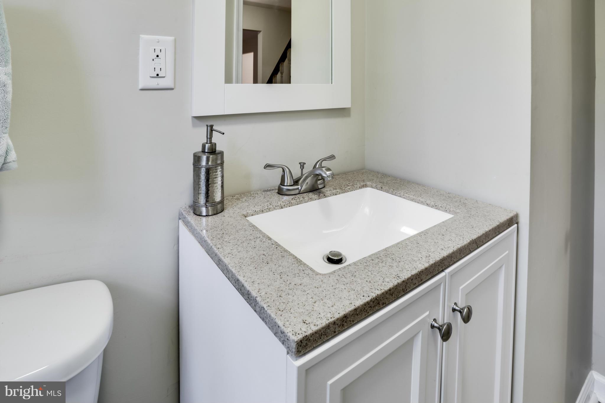 9235 Log Chain Road Columbia, MD 21045 - Photo 13 of 30 Main level powder room