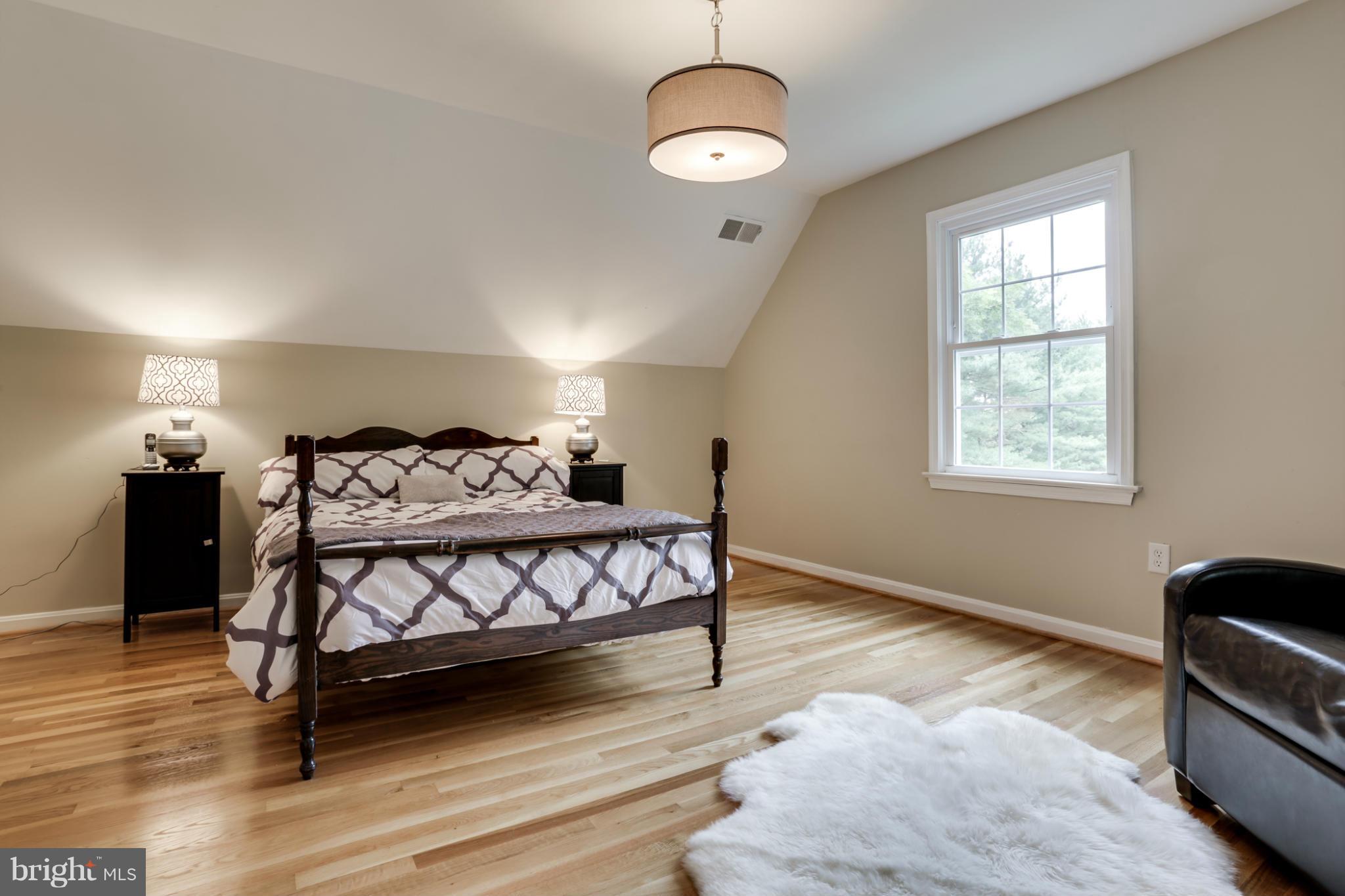 9235 Log Chain Road Columbia, MD 21045 - Photo 15 of 30 Bedroom (Master)