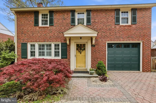 $650,000 | 7818 Elm Avenue, Wyndmoor, PA 19038