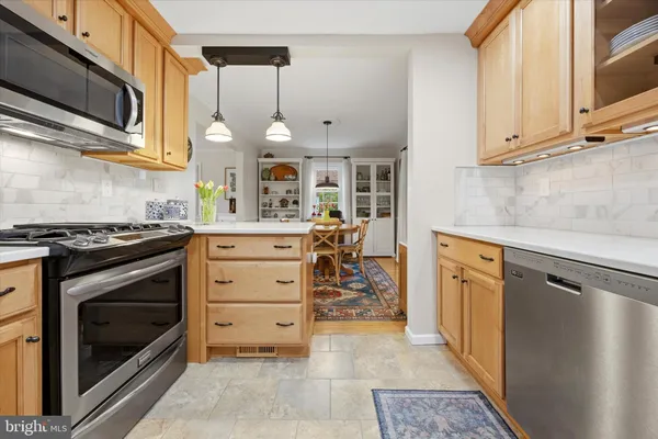 $650,000 | 7818 Elm Avenue, Wyndmoor, PA 19038