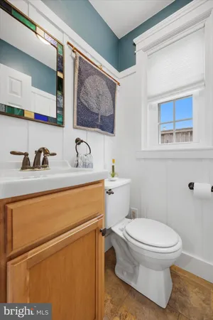$650,000 | 7818 Elm Avenue, Wyndmoor, PA 19038