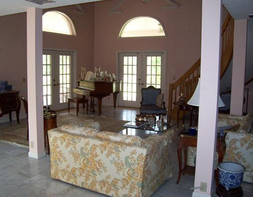 7880 Holmberg Road Parkland, FL 33067 - Photo 4 of 8 Living Room
