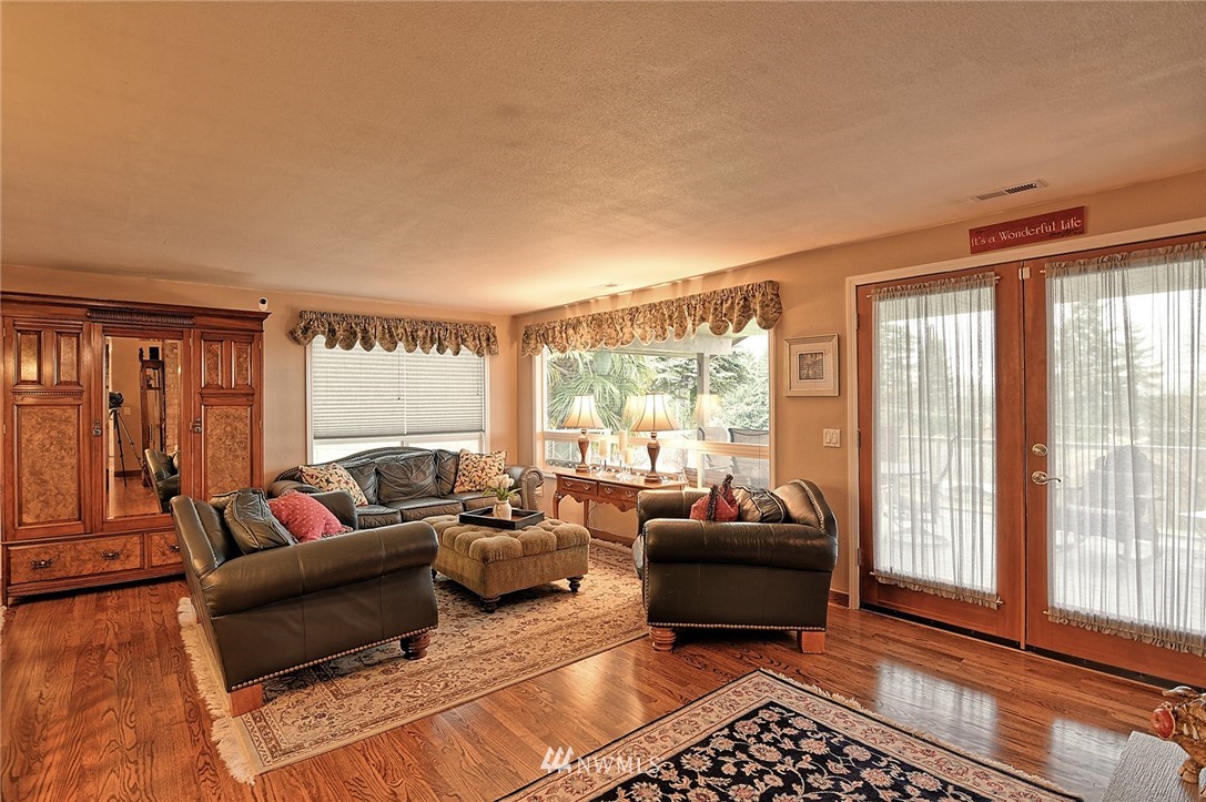 2104 Cedar Road Lake Stevens, WA 98258 - Photo 5 of 19 a living room with furniture and a large window
