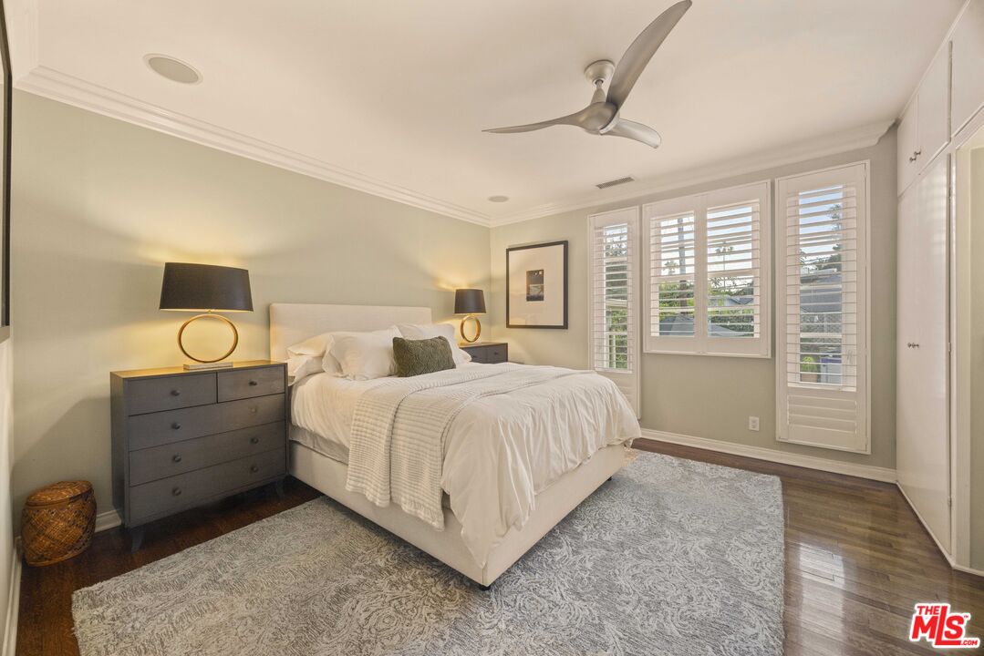 2219 Silver Ridge Avenue Los Angeles, CA 90039 - Photo 11 of 20 Gallery Image 11