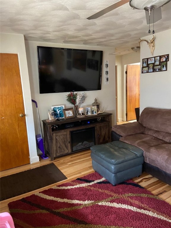 8 Lark Road Smithfield, RI 02828 - Photo 16 of 30