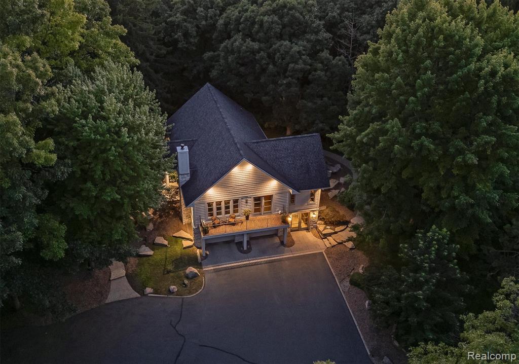 5484 Waldon Road Clarkston, MI 48348 - Photo 3 of 58 Gallery Image 3