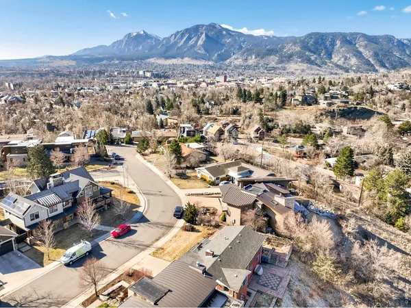 $3,249,000 | 2003 Balsam Drive, Boulder, CO 80304