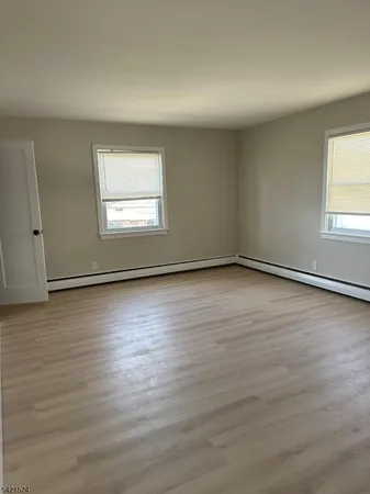 $1,900 | 78 Burnett Avenue, Unit 80B, Maplewood, NJ 07040