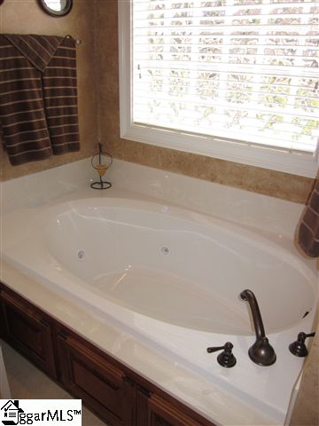 122 Lantern Ridge Drive Easley, SC 29642 - Photo 16 of 25 Gallery Image 16