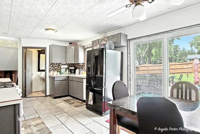 $448,000 | 7620 Howe Road, Wonder Lake, IL 60097