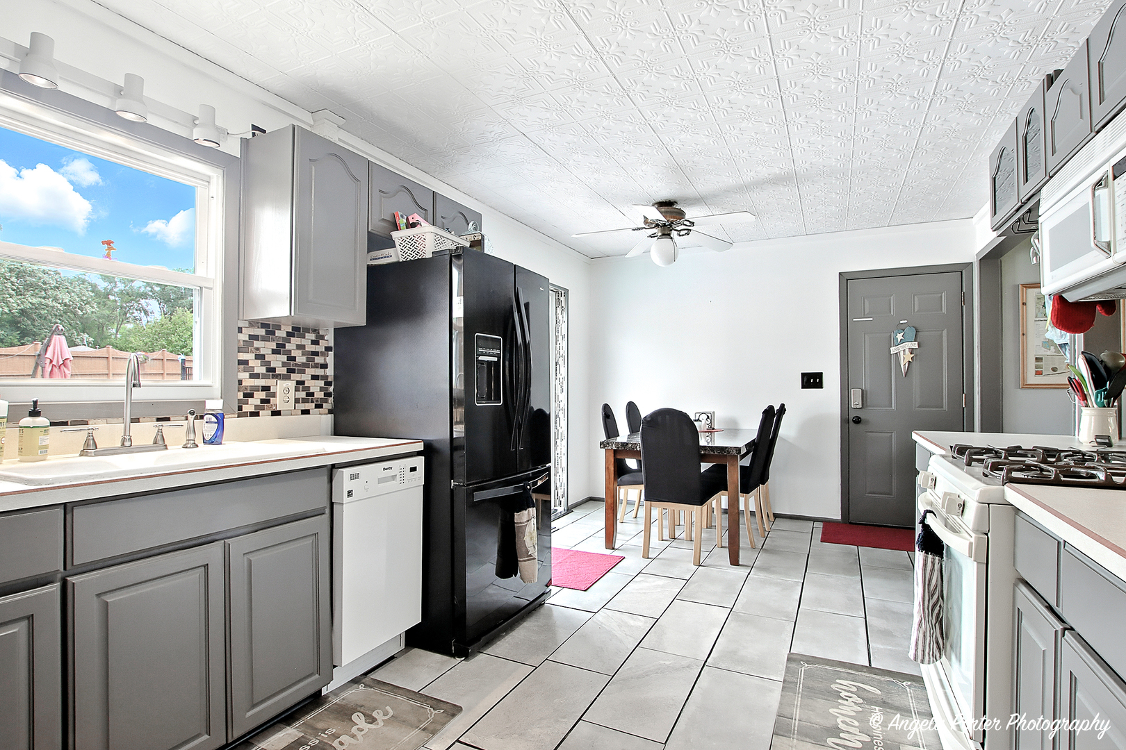 7620 Howe Road Wonder Lake, IL 60097 - Photo 13 of 41